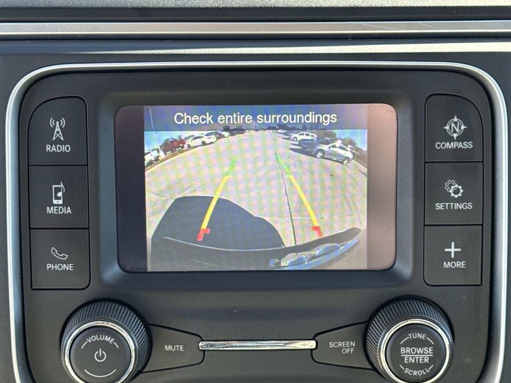 2024 RAM 1500 Classic SLT Quad Cab 4x2 6'4' Box