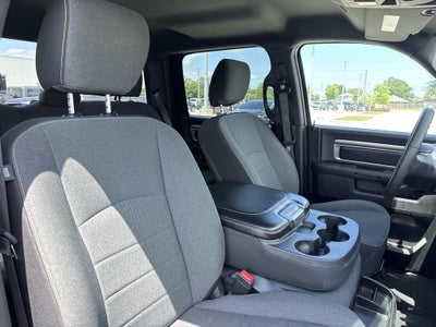 2024 RAM 1500 Classic Warlock Crew Cab 4x4 5'7' Box