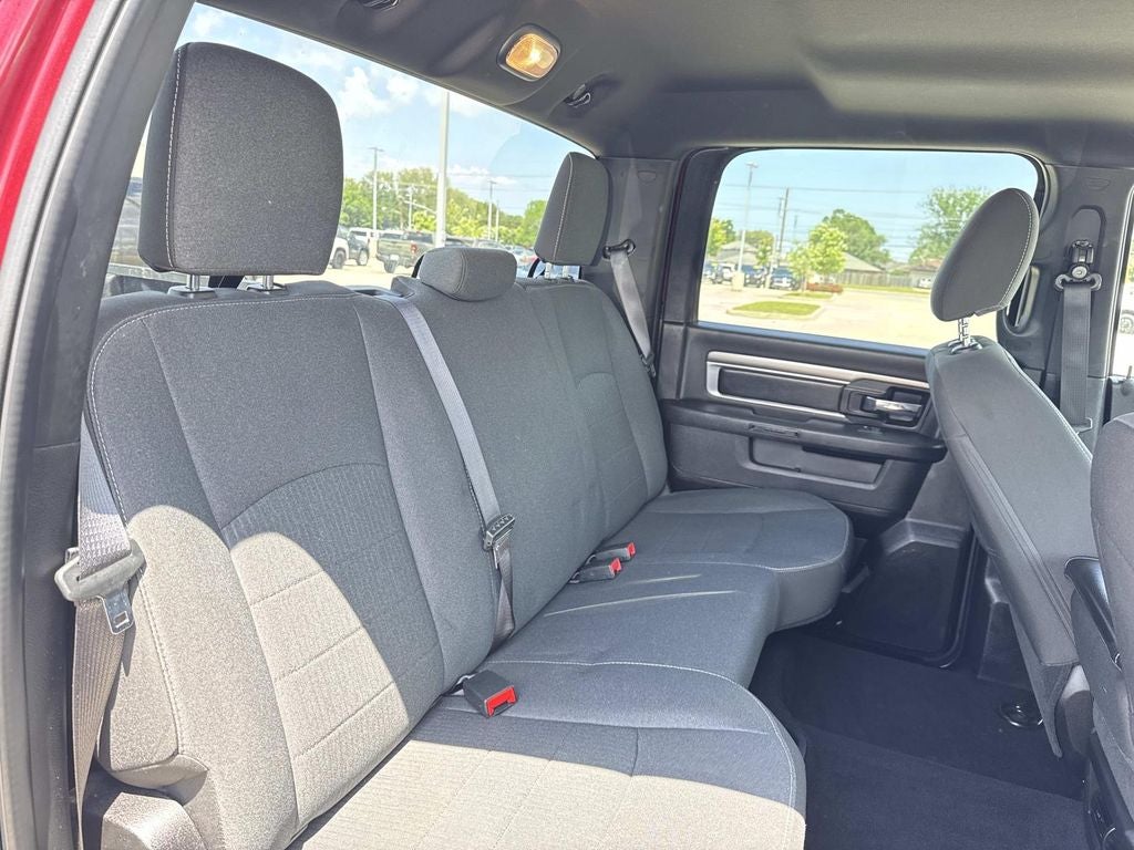 2024 RAM 1500 Classic Warlock Crew Cab 4x4 5'7' Box