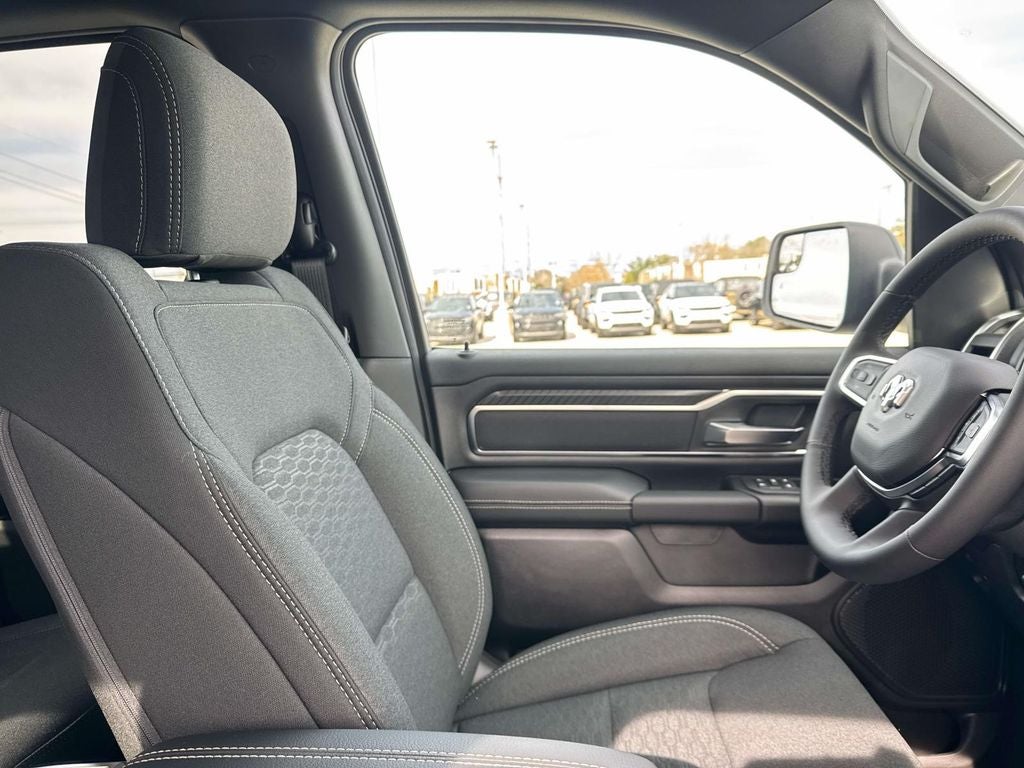 2026 RAM Ram 1500 RAM 1500 BIG HORN QUAD CAB 4X2 6'4' BOX