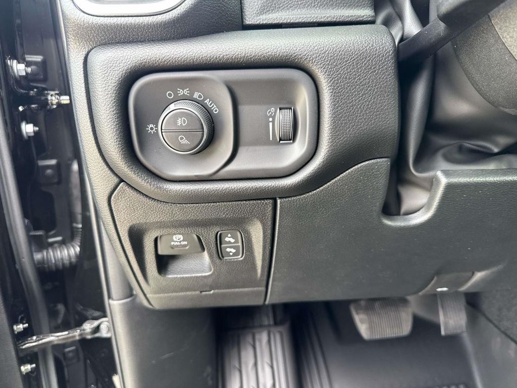 2026 RAM Ram 1500 RAM 1500 BIG HORN QUAD CAB 4X2 6'4' BOX