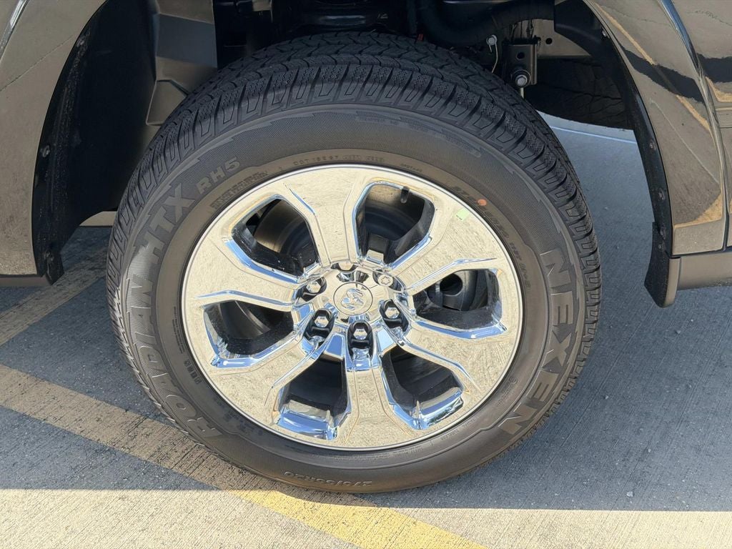 2027 RAM 1500 Big Horn/Lone Star