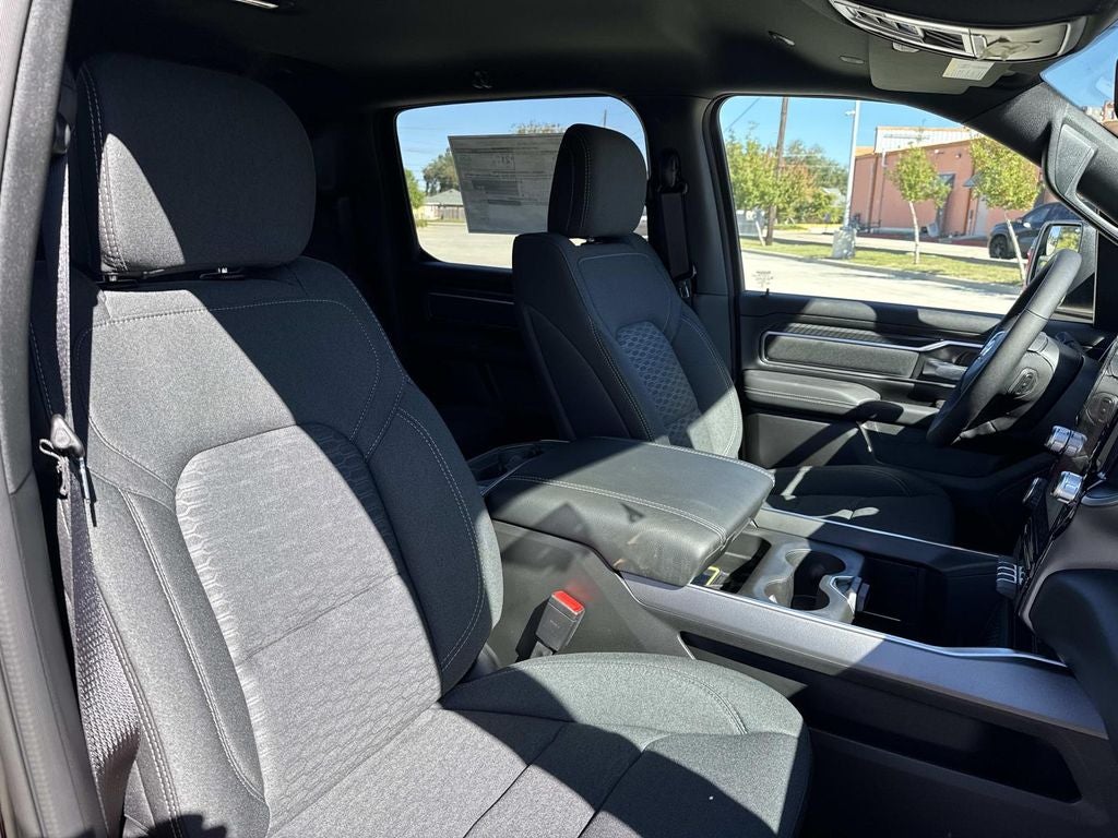 2026 RAM Ram 1500 RAM 1500 BIG HORN CREW CAB 4X2 5'7' BOX