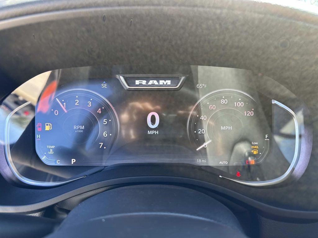 2026 RAM Ram 1500 RAM 1500 BIG HORN CREW CAB 4X2 5'7' BOX