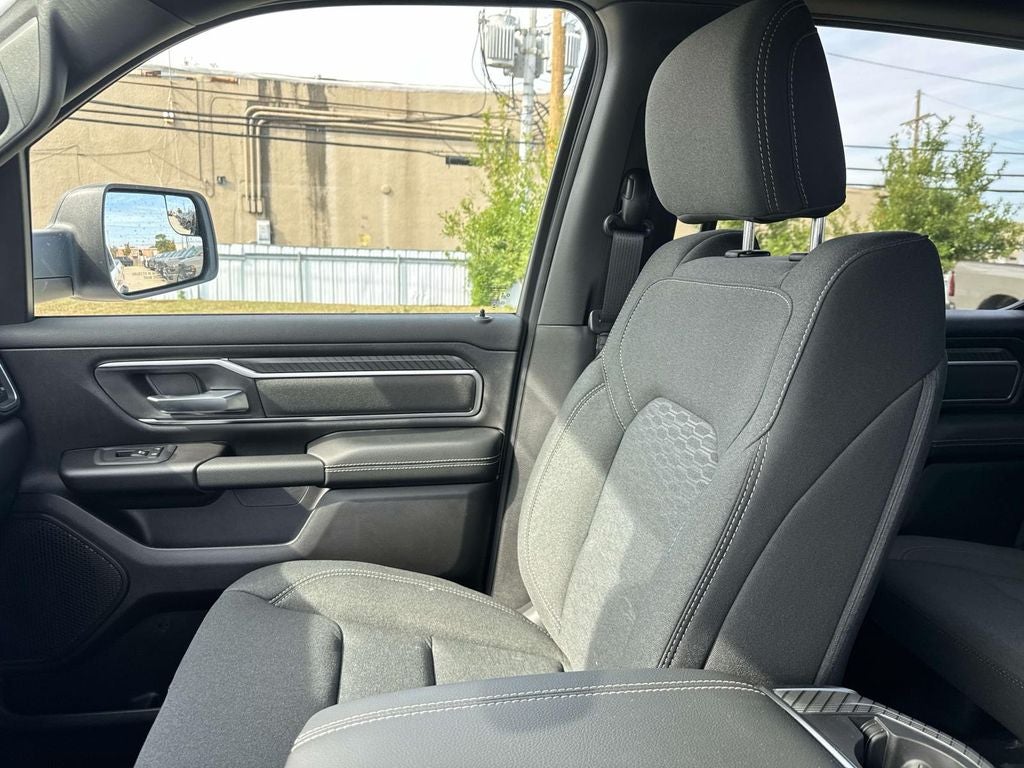 2026 RAM Ram 1500 RAM 1500 BIG HORN CREW CAB 4X2 5'7' BOX