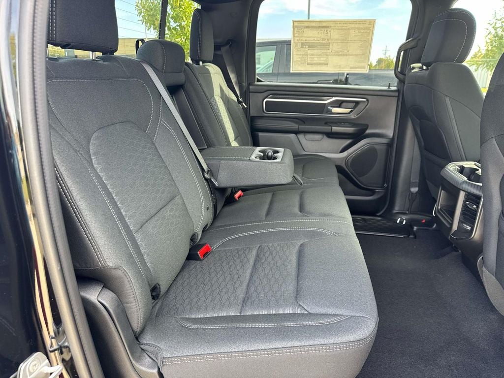 2026 RAM Ram 1500 RAM 1500 BIG HORN CREW CAB 4X2 5'7' BOX