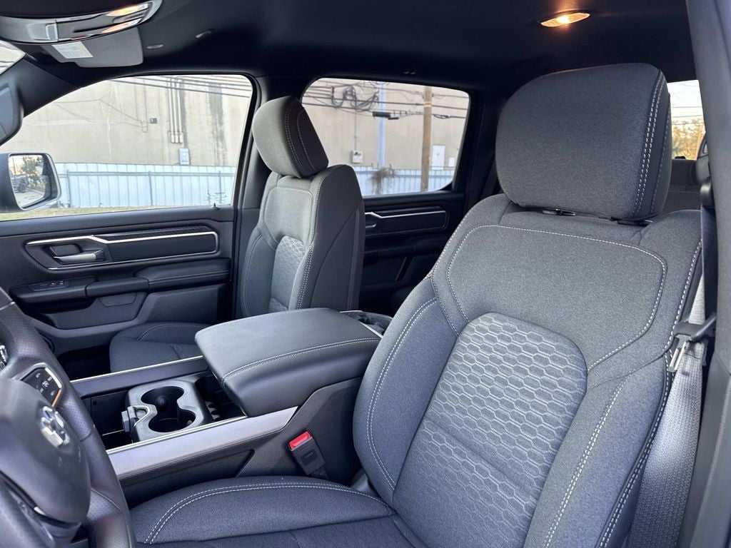 2026 RAM Ram 1500 RAM 1500 BIG HORN CREW CAB 4X2 5'7' BOX