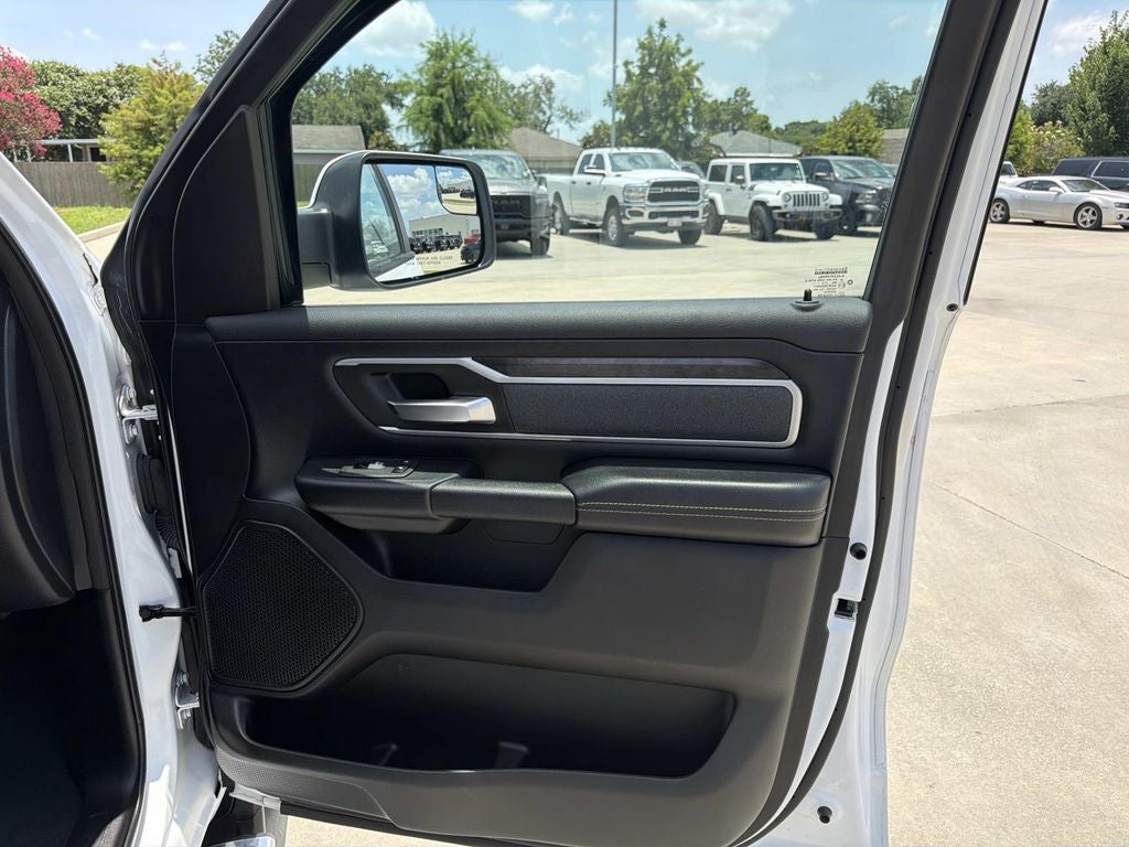 2023 RAM 1500 Big Horn Crew Cab 4x2 5'7' Box