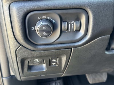 2027 RAM 1500 Big Horn/Lone Star