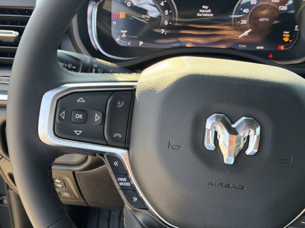 2027 RAM 1500 Big Horn/Lone Star