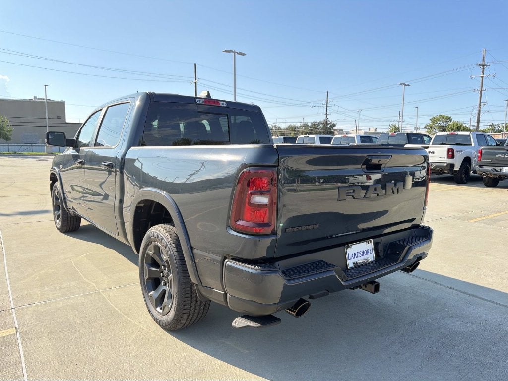 2027 RAM 1500 Big Horn/Lone Star