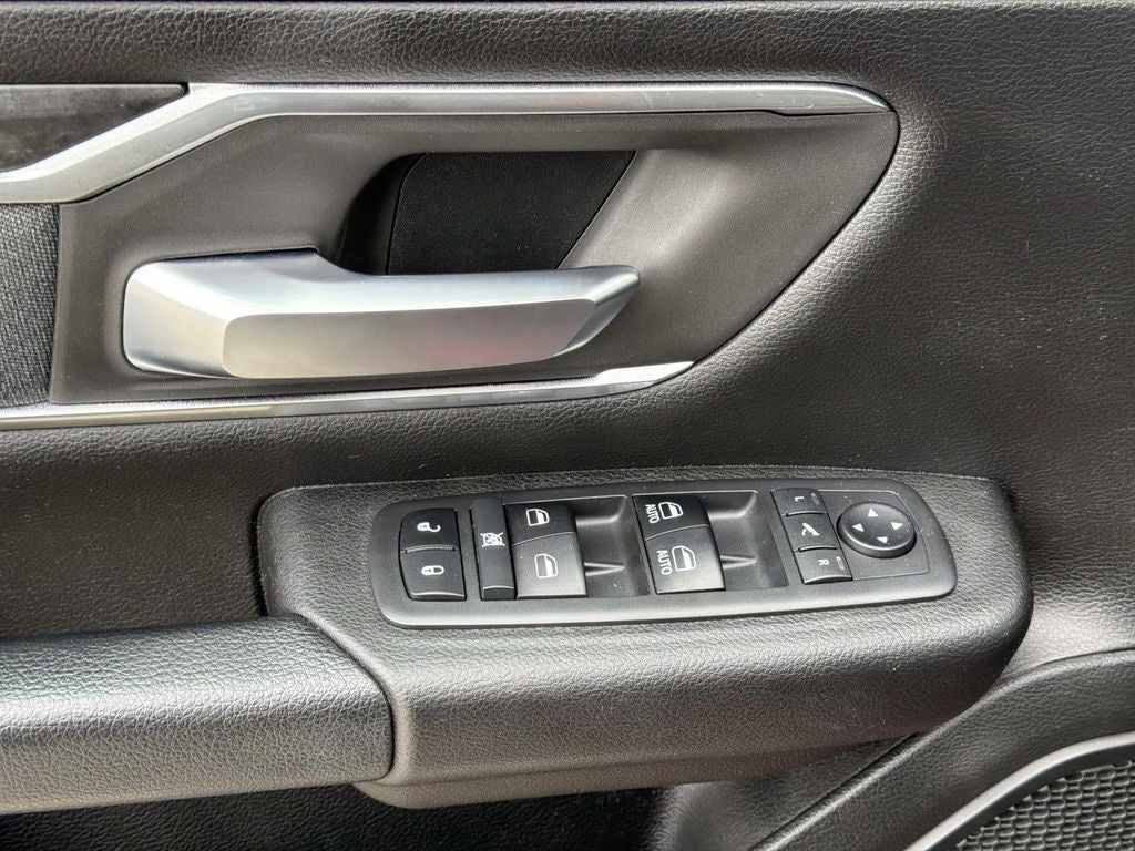 2019 RAM 1500 Big Horn/Lone Star Crew Cab 4x2 5'7' Box