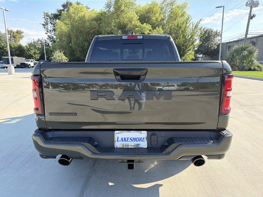 2027 RAM 1500 Big Horn/Lone Star