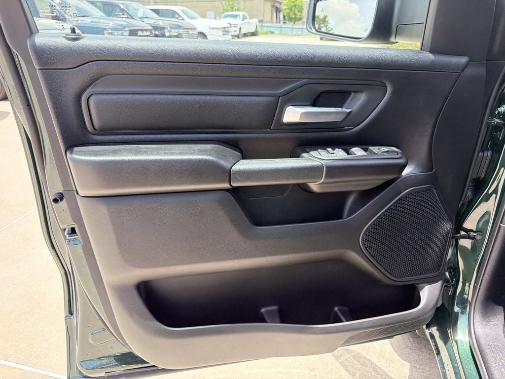 2026 RAM Ram 1500 RAM 1500 EXPRESS CREW CAB 4X2 5'7' BOX