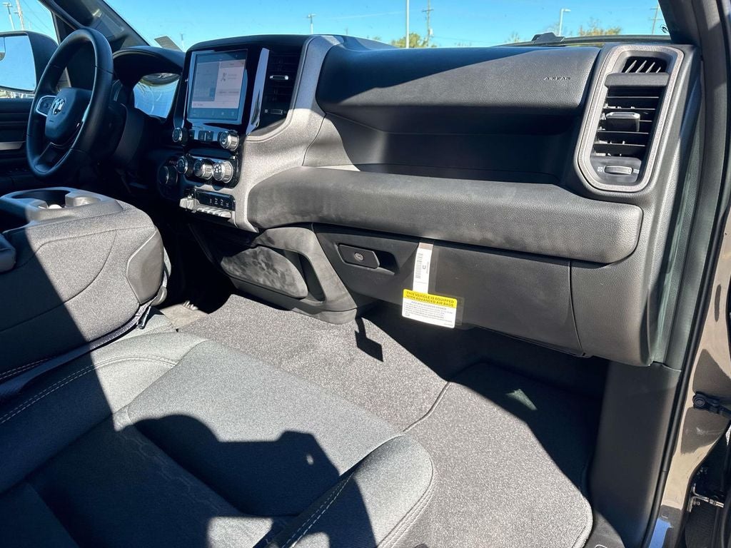 2026 RAM Ram 1500 RAM 1500 EXPRESS CREW CAB 4X2 5'7' BOX