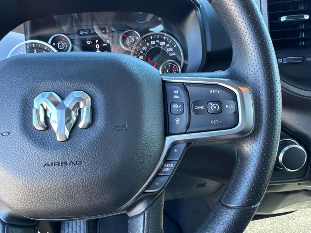 2026 RAM Ram 1500 RAM 1500 EXPRESS CREW CAB 4X2 5'7' BOX