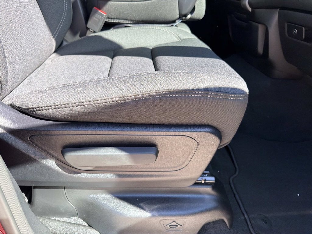 2027 RAM 1500 Express