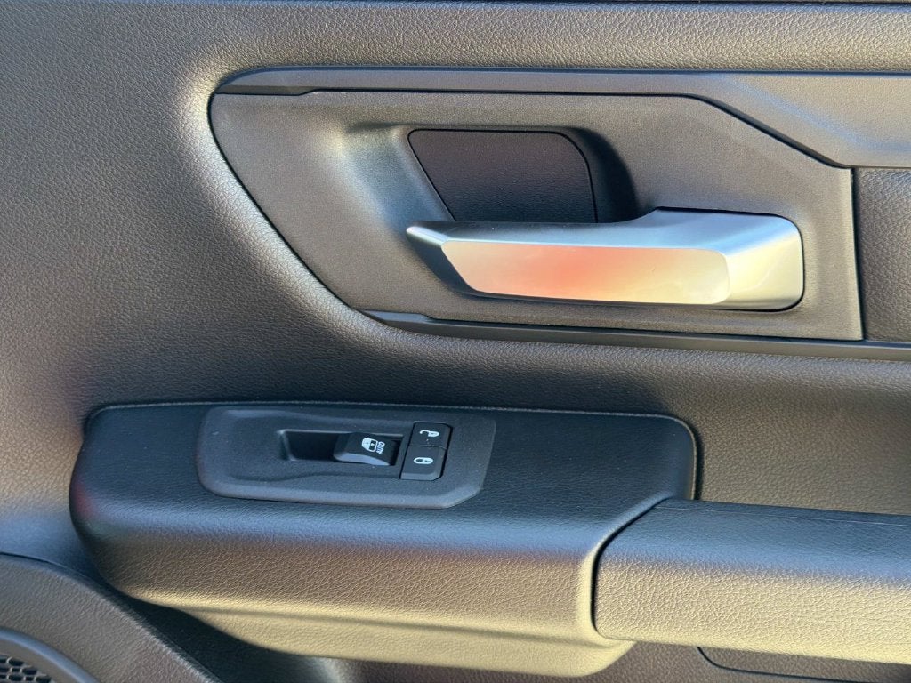 2027 RAM 1500 Express