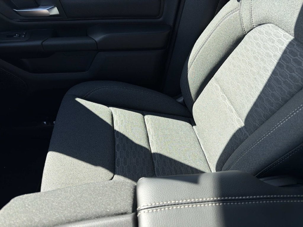 2027 RAM 1500 Express