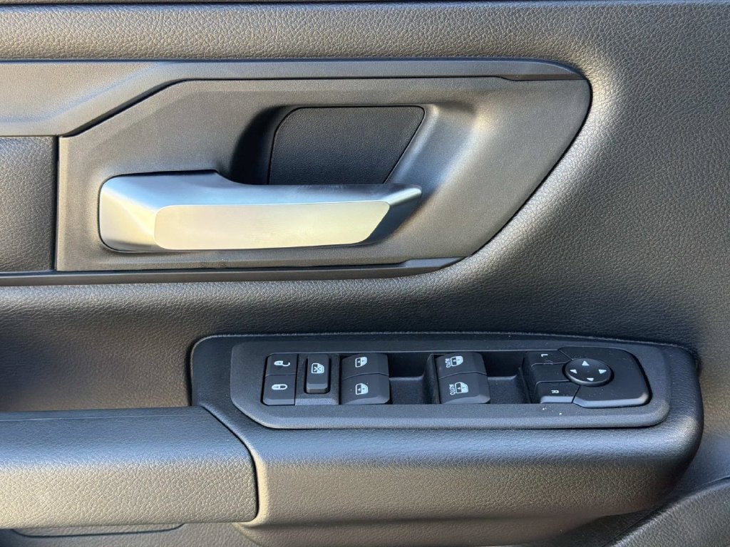 2027 RAM 1500 Express