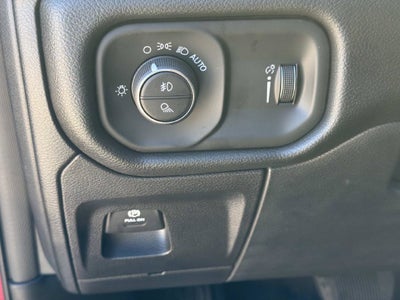 2027 RAM 1500 Express