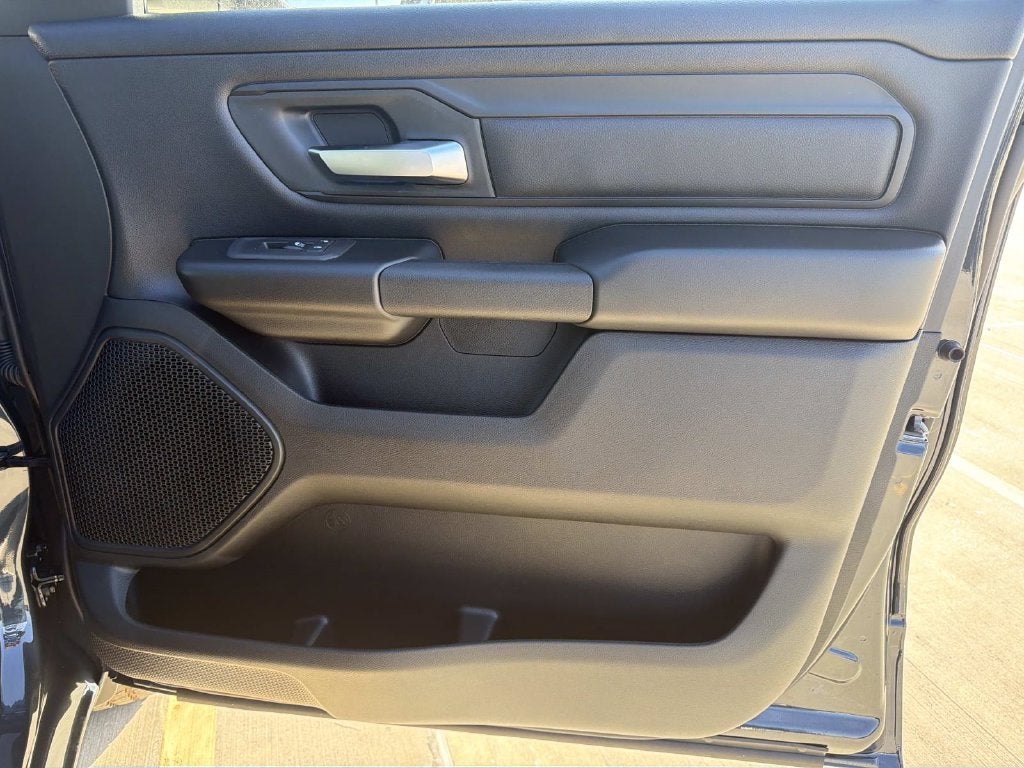 2027 RAM 1500 Express