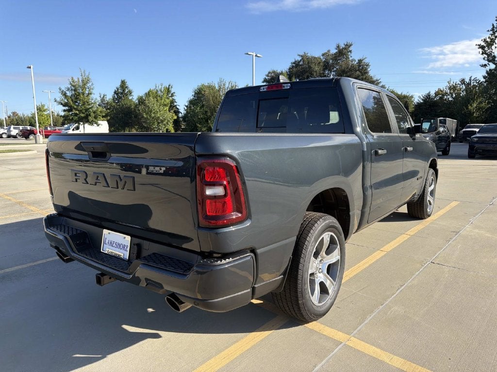 2027 RAM 1500 Express