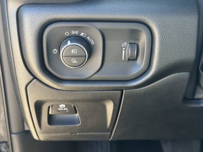 2027 RAM 1500 Express