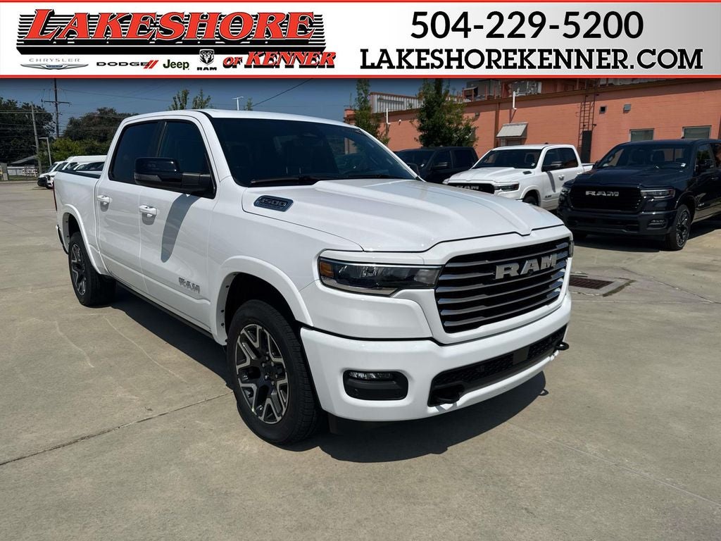 2026 RAM Ram 1500 RAM 1500 LARAMIE CREW CAB 4X2 5'7' BOX