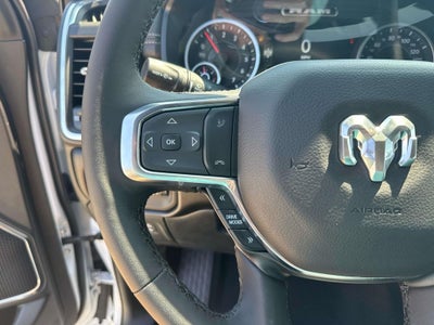 2026 RAM Ram 1500 RAM 1500 LARAMIE CREW CAB 4X2 5'7' BOX