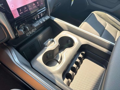 2026 RAM Ram 1500 RAM 1500 LARAMIE CREW CAB 4X2 5'7' BOX