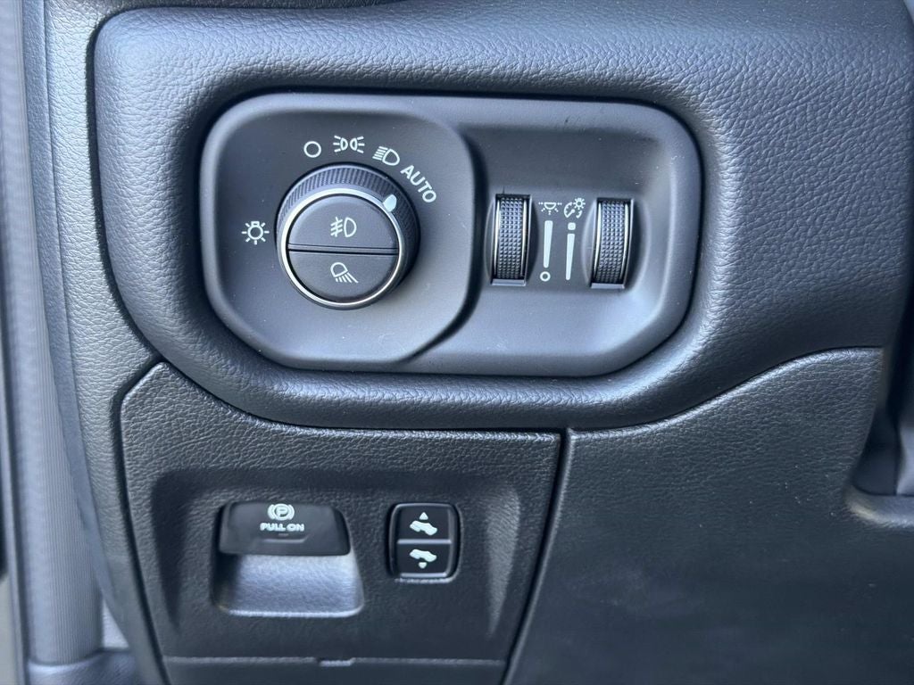 2027 RAM 1500 Laramie