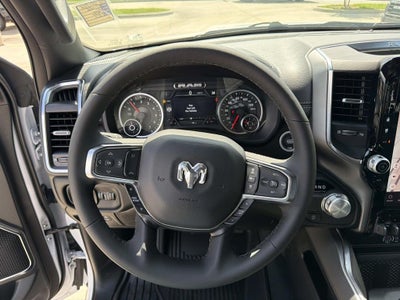 2026 RAM Ram 1500 RAM 1500 LARAMIE CREW CAB 4X2 5'7' BOX