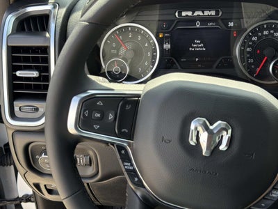 2026 RAM Ram 1500 RAM 1500 LARAMIE CREW CAB 4X2 5'7' BOX