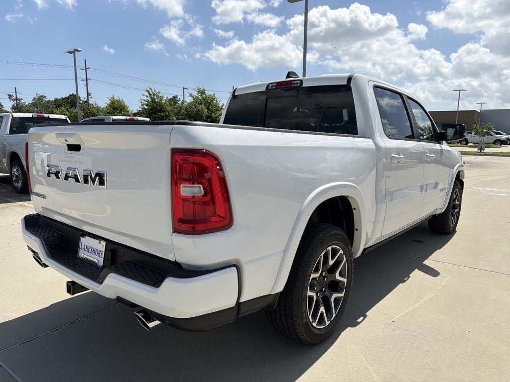 2026 RAM Ram 1500 RAM 1500 LARAMIE CREW CAB 4X2 5'7' BOX