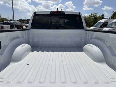2026 RAM Ram 1500 RAM 1500 LARAMIE CREW CAB 4X2 5'7' BOX