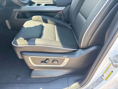 2026 RAM Ram 1500 RAM 1500 LARAMIE CREW CAB 4X2 5'7' BOX