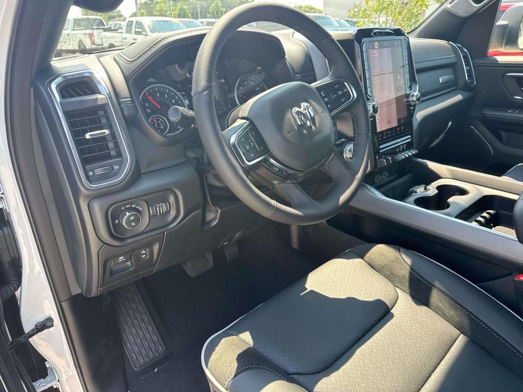 2026 RAM Ram 1500 RAM 1500 LARAMIE CREW CAB 4X2 5'7' BOX