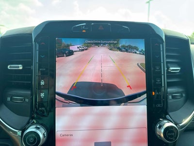 2026 RAM Ram 1500 RAM 1500 LARAMIE CREW CAB 4X2 5'7' BOX