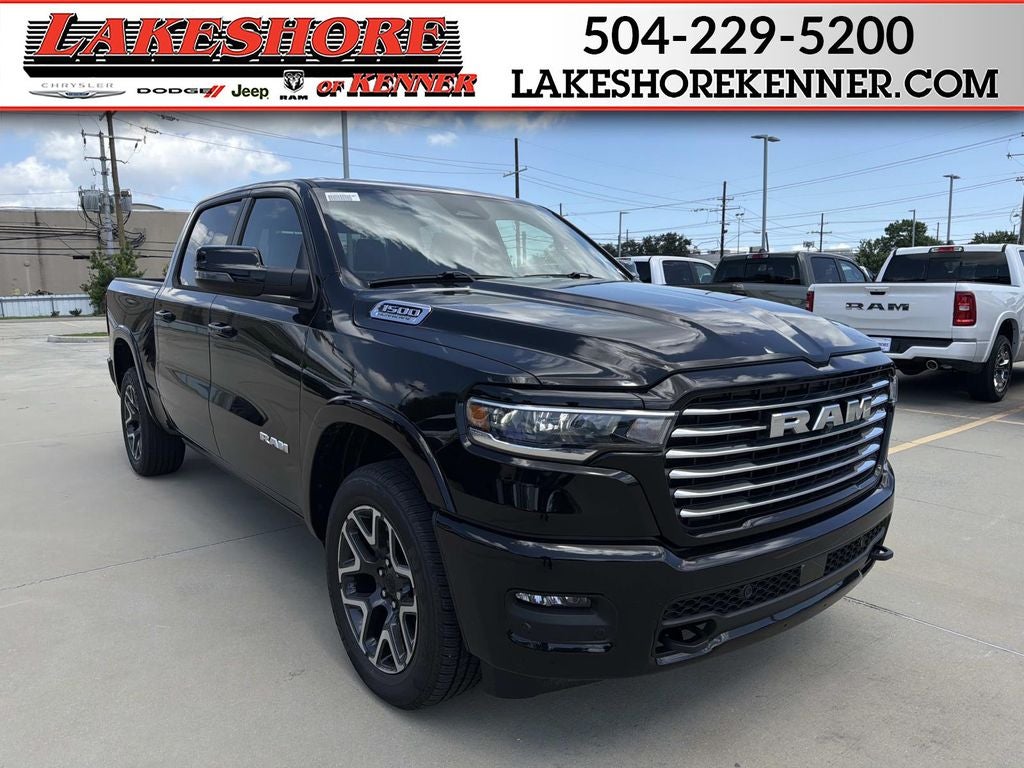 2026 RAM Ram 1500 RAM 1500 LARAMIE CREW CAB 4X2 5'7' BOX