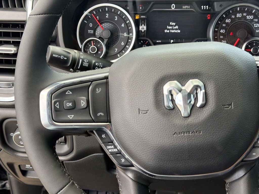 2026 RAM Ram 1500 RAM 1500 LARAMIE CREW CAB 4X2 5'7' BOX