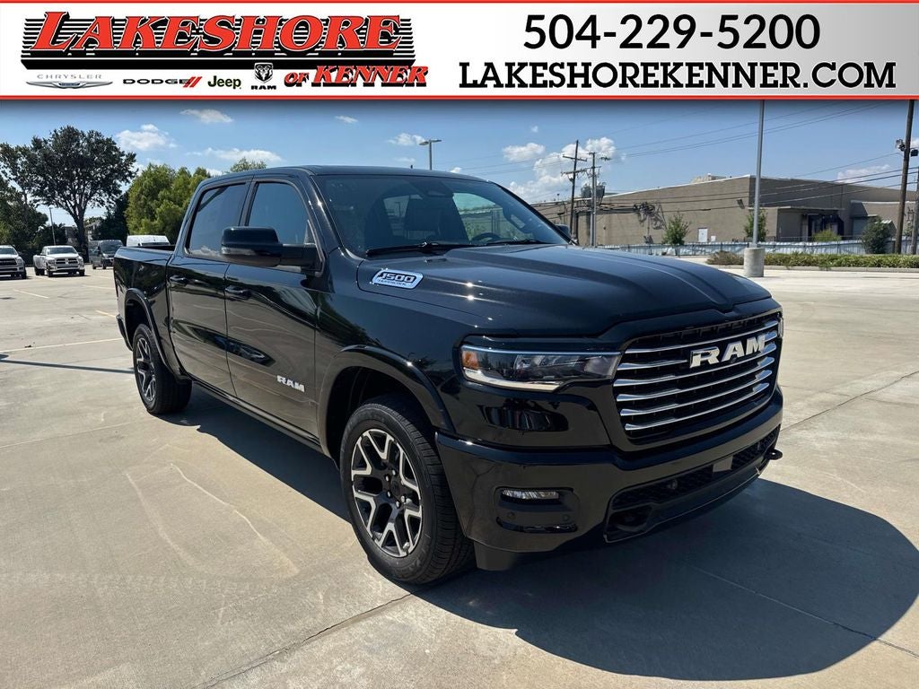 2026 RAM Ram 1500 RAM 1500 LARAMIE CREW CAB 4X2 5'7' BOX