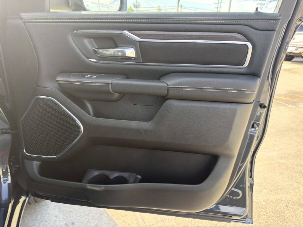 2027 RAM 1500 Laramie
