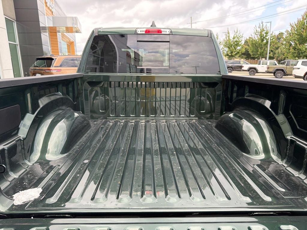2026 RAM Ram 1500 RAM 1500 LARAMIE CREW CAB 4X2 5'7' BOX