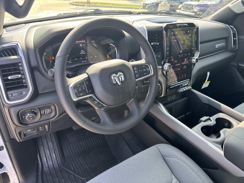 2026 RAM 1500 RAM 1500 BIG HORN CREW CAB 4X2 6'4' BOX