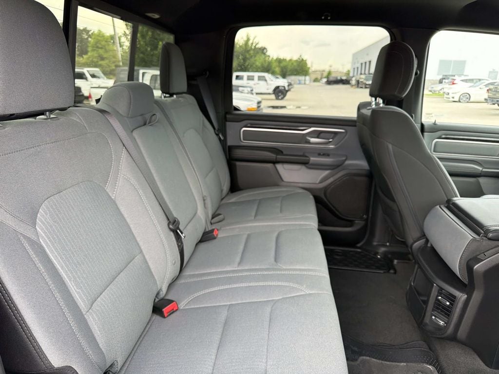 2023 RAM 1500 Big Horn Crew Cab 4x4 5'7' Box