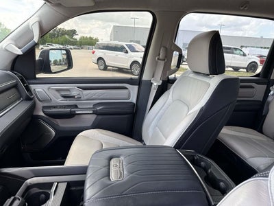 2022 RAM 1500 Limited Crew Cab 4x4 5'7' Box