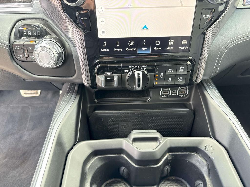 2022 RAM 1500 Limited Crew Cab 4x4 5'7' Box