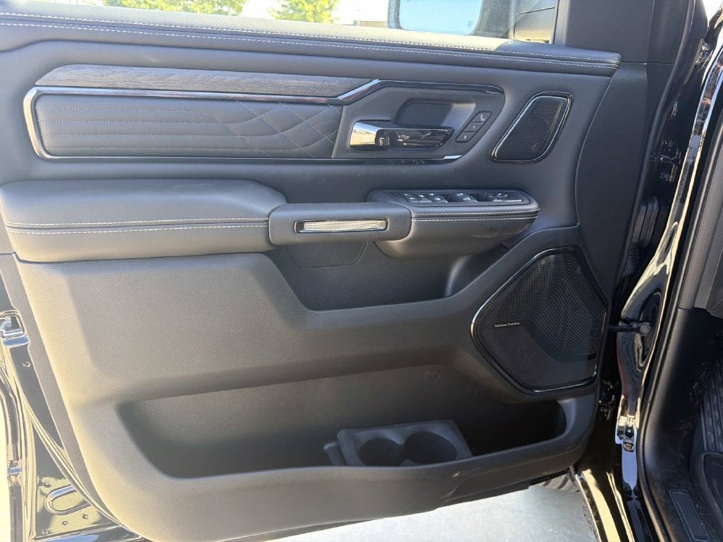 2027 RAM 1500 Limited