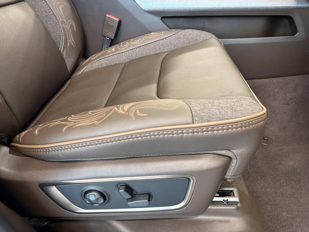 2026 RAM Ram 1500 RAM 1500 LIMITED LONGHORN CREW CAB 4X4 5'7' BOX